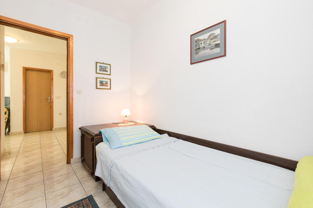 Anita Apartment