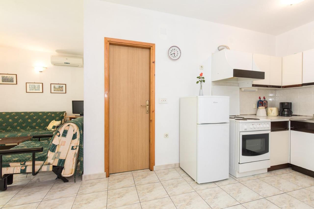 Anita Apartment